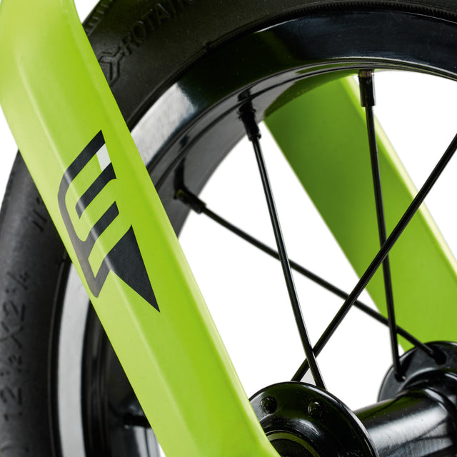 S'COOL S'COOL Junior Bikes pedeX Magnesium Laufrad Black/Yellow &vert; fahrrad.de im Angebot