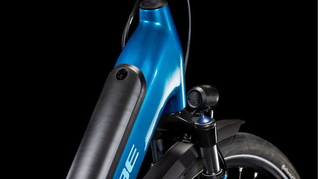 Cube Cube Supreme Hybrid Pro 625 Easy Entry electricblue´n´blue (2025) | fahrrad.de