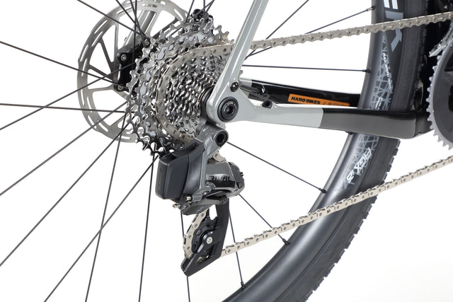 Haro Bikes Haro Bikes Buzzard Carbon 1 - Gloss Jet Black Grey / Copper | fahrrad.de