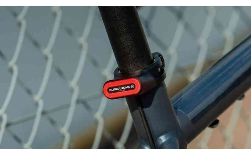 Supernova TL3 Mini Seatpost Clamp Sattelklemmen Rücklicht - 12V Letzte 2 Tage
