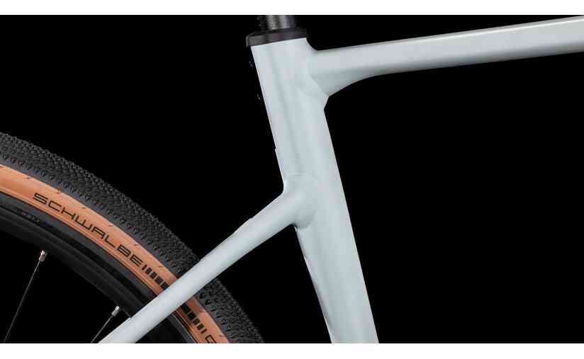 Cube Nuroad Race - 28 Zoll - Diamant - 2025 Räumungsverkauf
