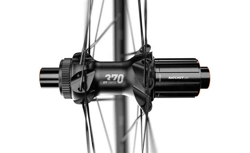 DT Swiss E 1800 Spline DB 30 29"- Hinterrad Shimano ROAD JETZT KAUFEN